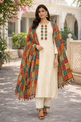 Look stylish with this our cotton schiffle chikankari kurta set